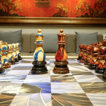 Bộ Cờ Vua Trang Trí Siêu Lớn - Giant Chess Set 4