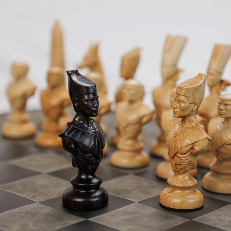Cờ Vua Ai Cập - Gỗ Mun & Gỗ Thích, Bàn Cờ Da - Luxury Chess Set (6)