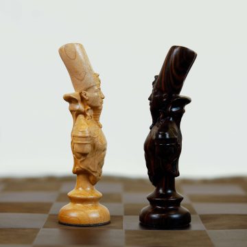 Cờ Vua Ai Cập – Gỗ Mun & Gỗ Thích, Bàn Cờ Da – Luxury Chess Set