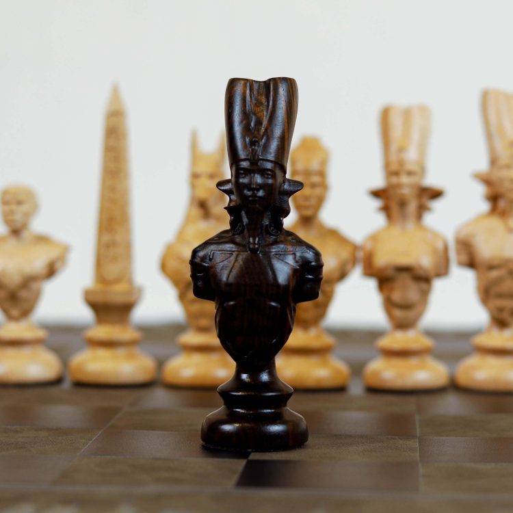 Cờ Vua Ai Cập – Gỗ Mun & Gỗ Thích, Bàn Cờ Da – Luxury Chess Set